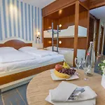 4 Hotel Rust